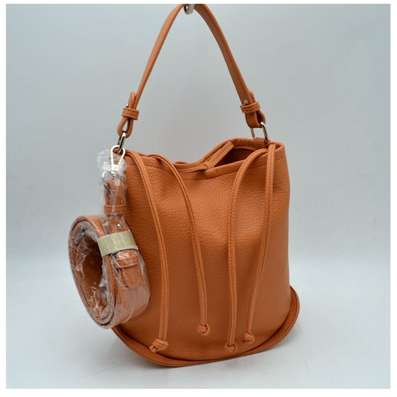 Bucket crossbody bag - brown