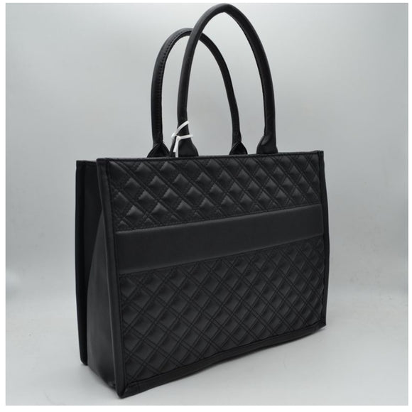 Quilted fashio tote - black