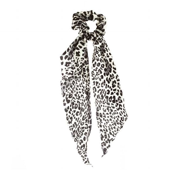 [12pcs set] Leopard scrunchies - white