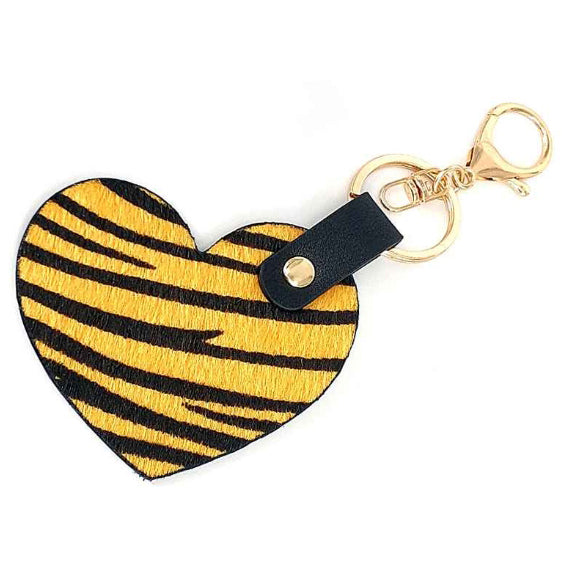 [12pcs] Tiger print heart keychain ($2.5/pc)