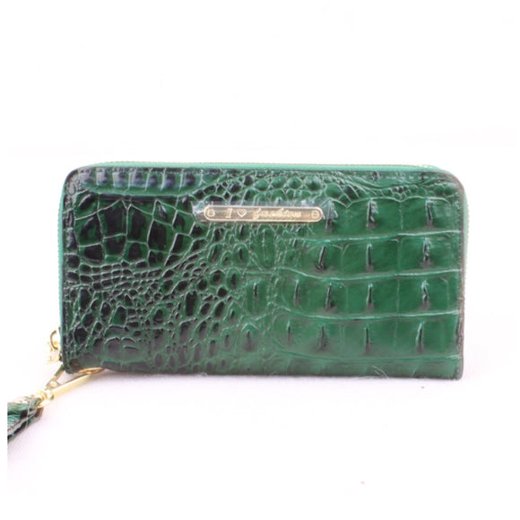 Crocodile embossed zipper closure wallet - green