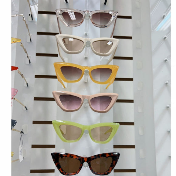 [12pcs] 3d cateye frame sunglasses ($2.75/pc)