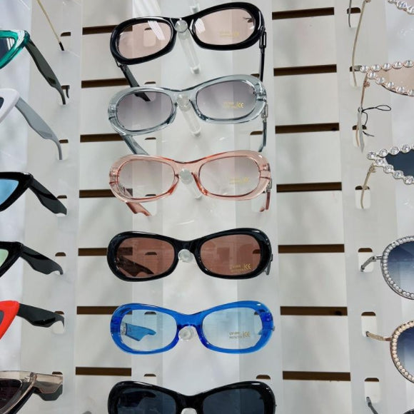 [12pcs] Oval frame sunglasses ($3.25/pc)