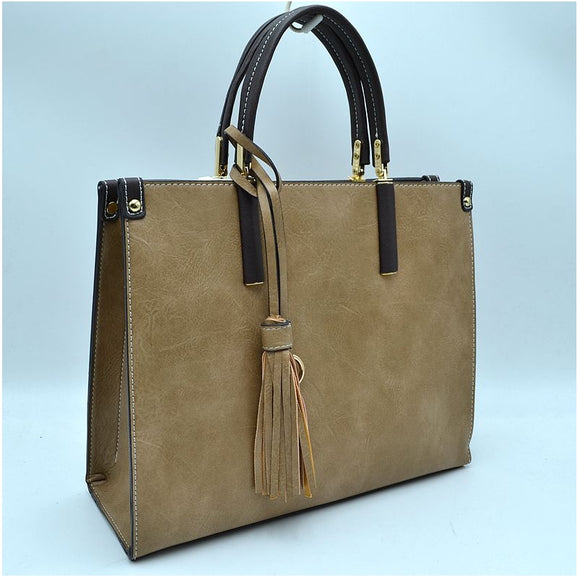 Classic tote with tassel - stone