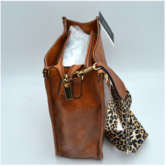 Leopard print strap shoulder bag - black