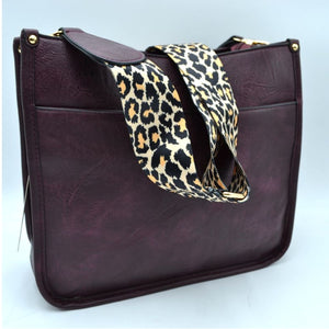 Classic shoulder bag with fashion strap - violet