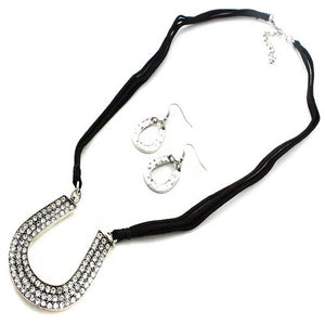 Horseshoe necklace set - clear