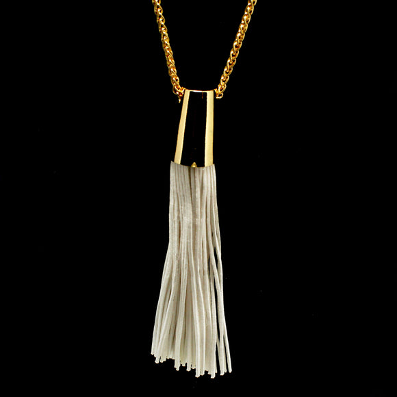 LONG TASSEL NECKLACE ONLY
