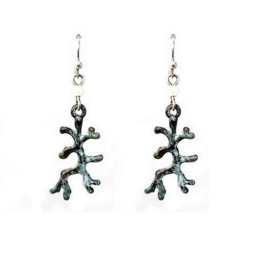 Coral earring - patina
