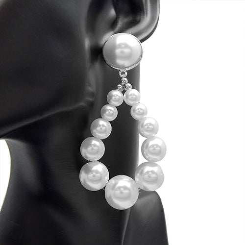 Pearl drop earring - silver white