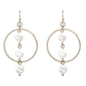 Hoop w/ coin pearl earring - gold